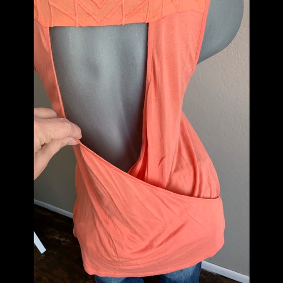 Element Top - Picture 6 of 11